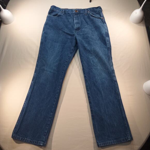 Wrangler Men’s Jeans Blue Denim Straight Leg Size 38x32 Great Condition - Picture 3 of 7